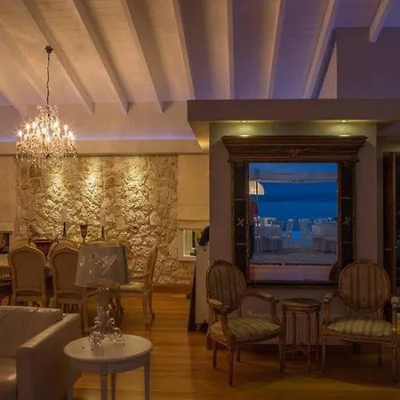 Helios Corfu Villa Kassiopi